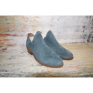 (NIB) Frye Carson Shootie - Sea Pine (Size 6.5 M US)